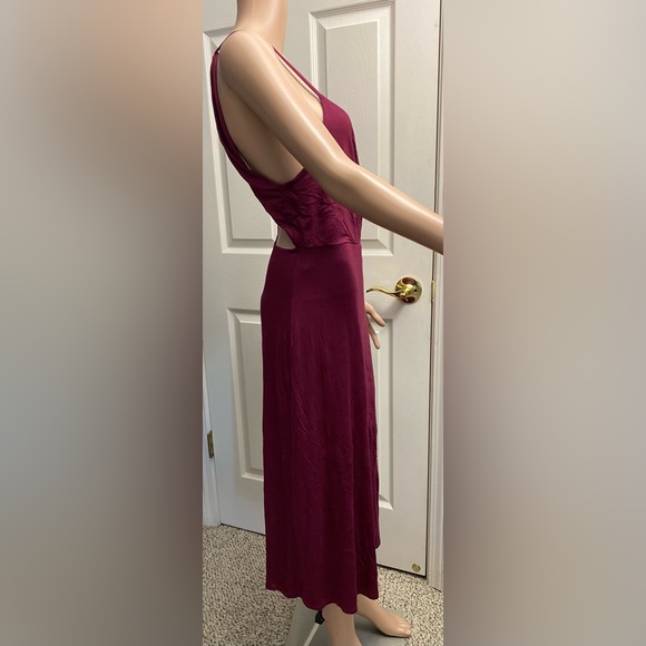 Lulu's Chic Backless Plum Dress - Picture 3 of 6